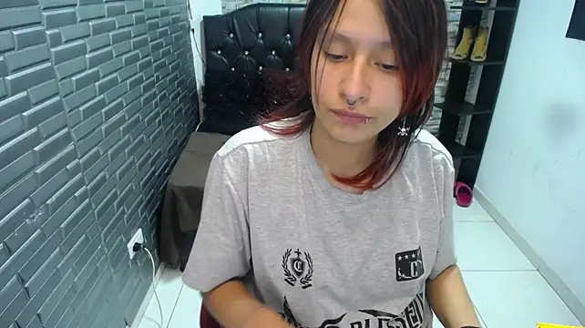 _ammy_red_