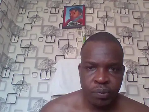 Chumba_001 live cam on StripChat