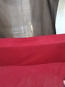 Roji_bha live cam on StripChat