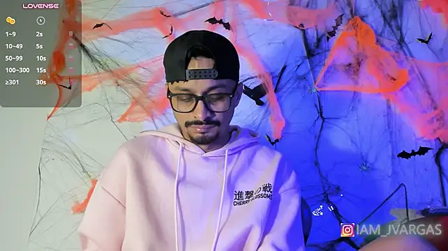 amir_latinboy (M young) - HI AMIR + CUM TIME HOT