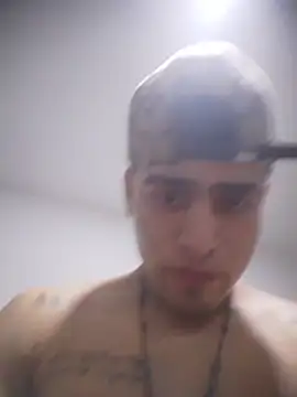 Stiwartss live cam on StripChat