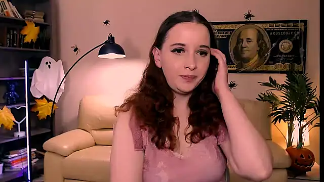 silent_sirenn live cam on StripChat