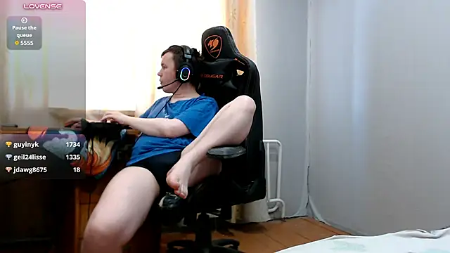 iliaskrislove live cam on StripChat