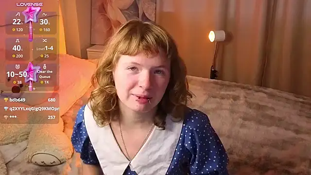 VioletDesiree live cam on StripChat