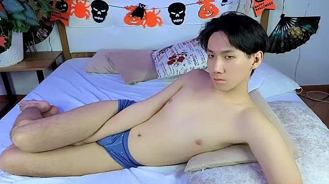 SunRay_o live cam on StripChat
