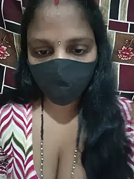_Your_Ritu__ live cam on StripChat