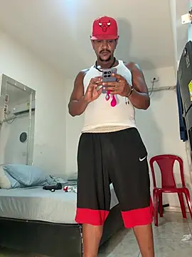 bigdick211292 live cam