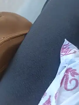 YOURBHABI143 live cam