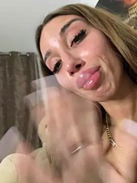 BlueEyes_BB live cam