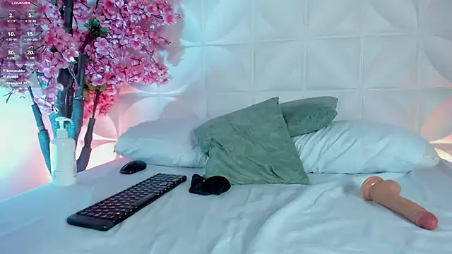 cristina_gallardo live cam on StripChat