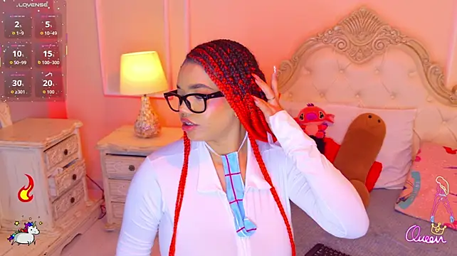 MalaikaBrown live cam on StripChat