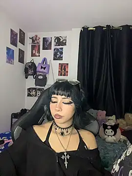 Niina_sssy live cam on StripChat