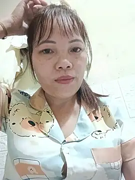 Sana-vn live cam on StripChat