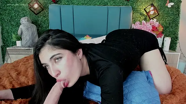 Cataa_Hill live cam on StripChat