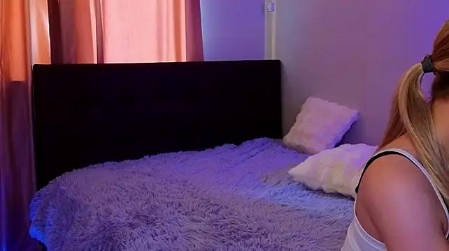 GirlMathExpert live cam on StripChat