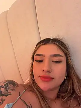 Ariannaa_1 live cam