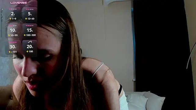 BreeQuan live cam on StripChat