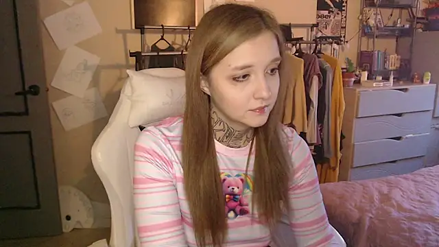 Taissa_Harmon