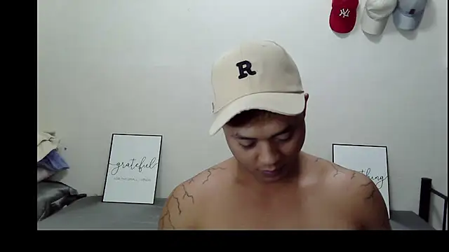 LonelyMark4u live webcam