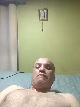 Chris_12_