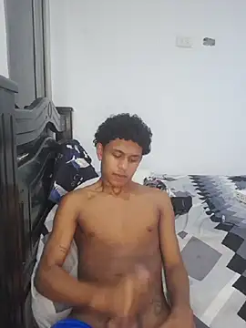 YourCaramelBoy live cam