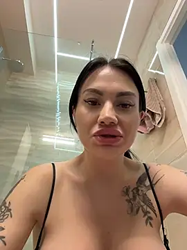 Wet__Bunny webcam