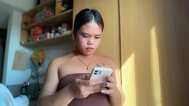 Cassandra_Luxx