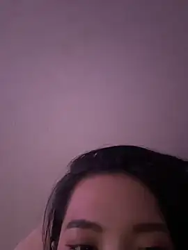 Lunababy668 webcam