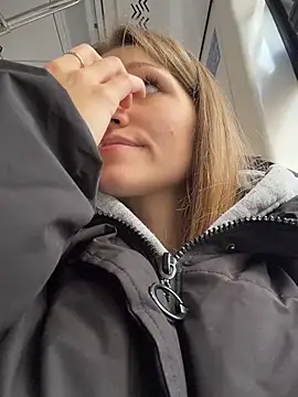 StreetSquirt live cam