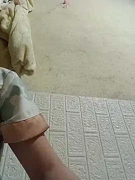 Sana-vn live cam on StripChat