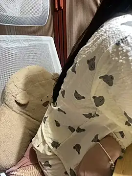 Mina048 live cam on StripChat