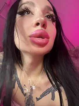 Molly__Moon