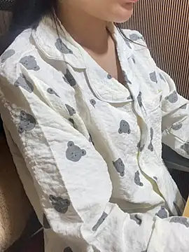 Mina048