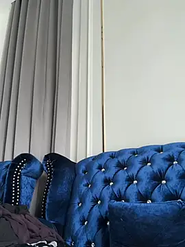 Alittleasiangirl live sex cam