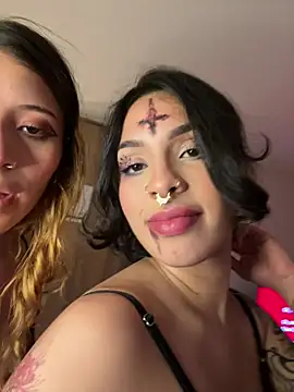 Alice_surprise live cam