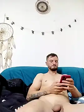 DecadentHell live cam on StripChat