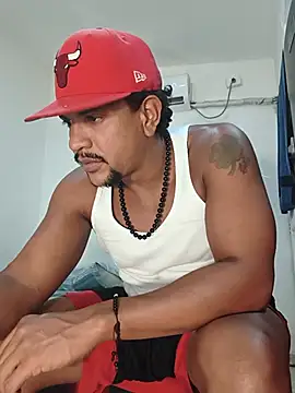 bigdick211292 live cam