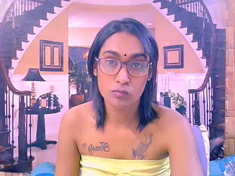 IndianRebel4u2Luv live cam on StripChat