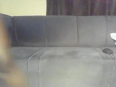 Honey_Baybee live cam on StripChat
