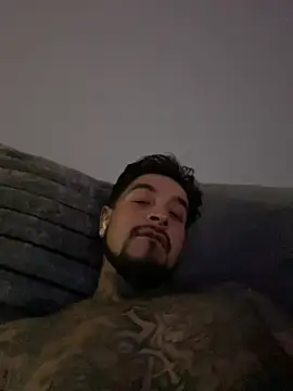 IceTj3030 live sex cam