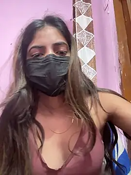 Miss_Pretty011 live cam on StripChat