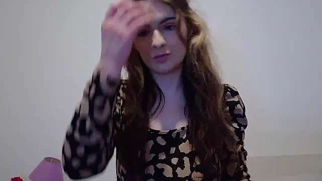 desirmiss1 live cam on StripChat