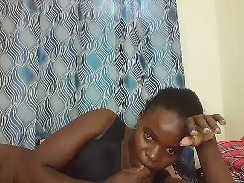 PrettyEve live cam on StripChat