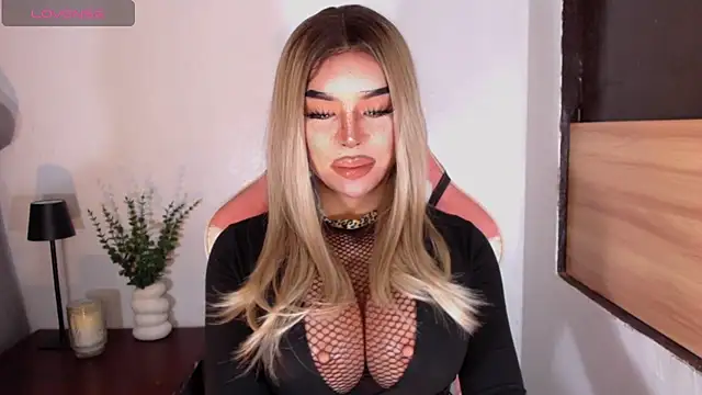 DominantxSheena live cam on StripChat