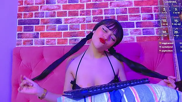 sweeteyes__ live cam on StripChat