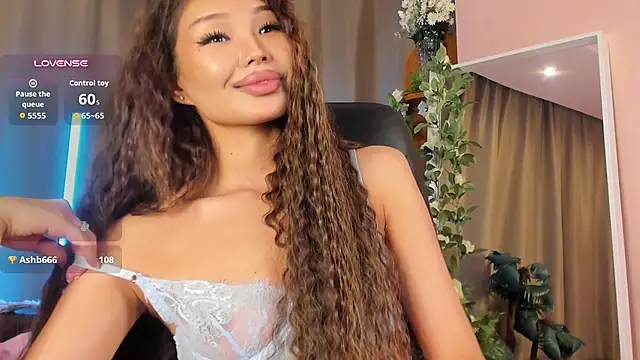 TokyoKoii live cam on StripChat