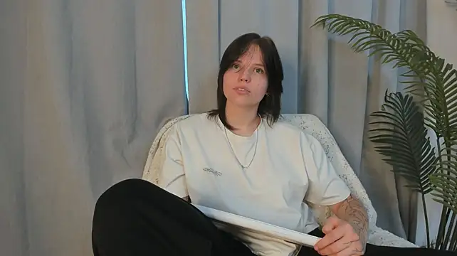 KaleyDekay live cam on StripChat