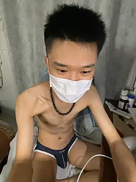Zhang_yiovo