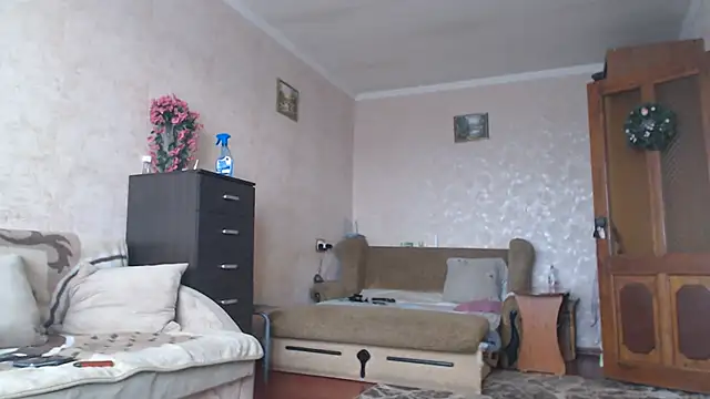 Amy_August
