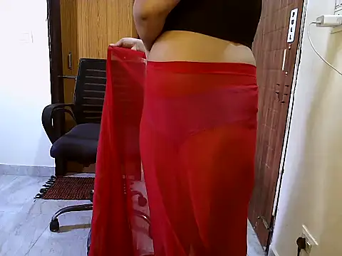 Miss_Pihhu live cam on StripChat